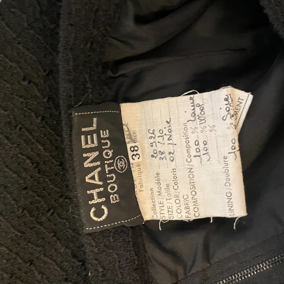 CHANEL 100% Black Wool Vintage Two-Piece Suit - RARE - Picture 11 of 11